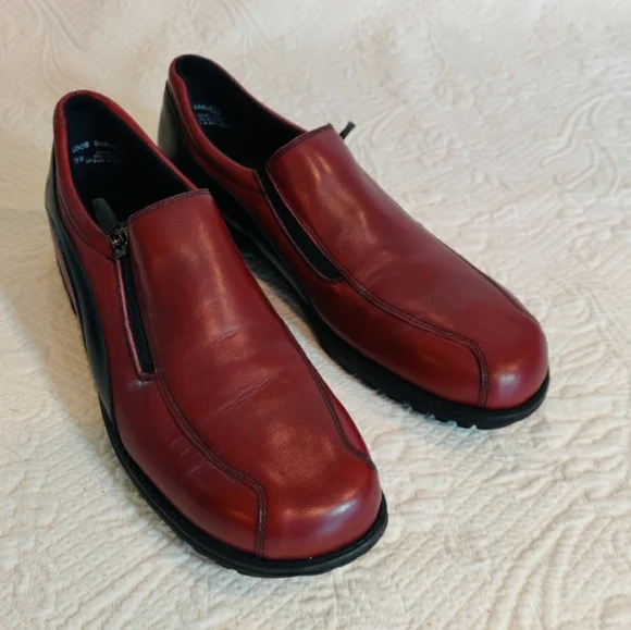 Munro Geena Penny Loafer Slip On Burgundy Red Shiny Patent Leather -NWOT Munro Red Shoes for Women for sale | eBay main image 3